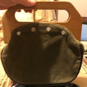 Adorable Bermuda bag, AKA Papagallo bag!